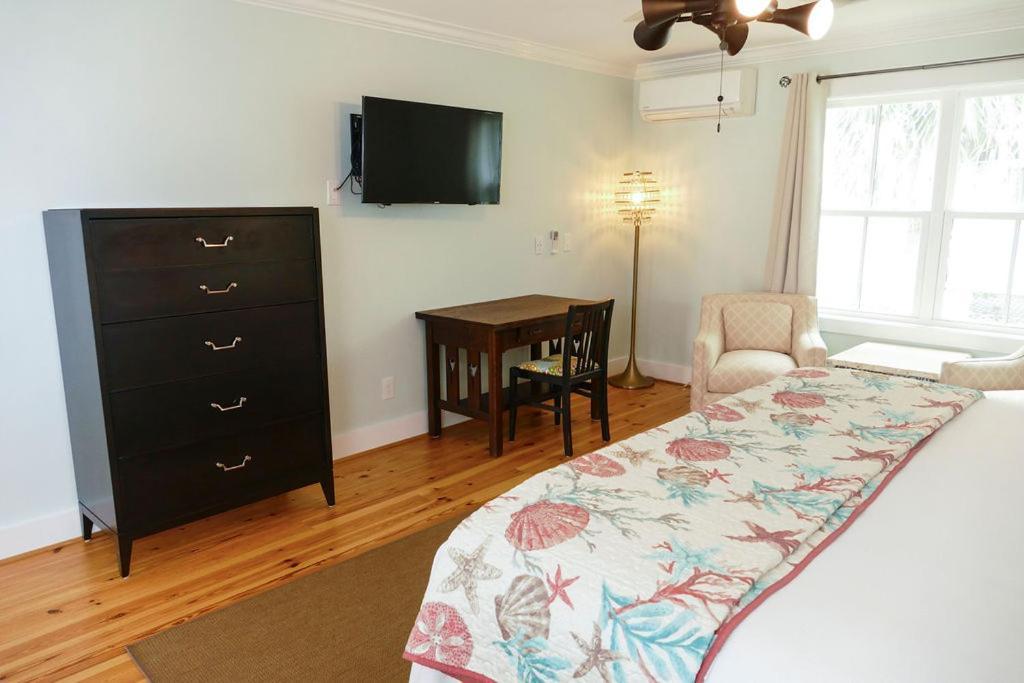 تيبي أيلاند Beachview Inn And Spa المظهر الخارجي الصورة